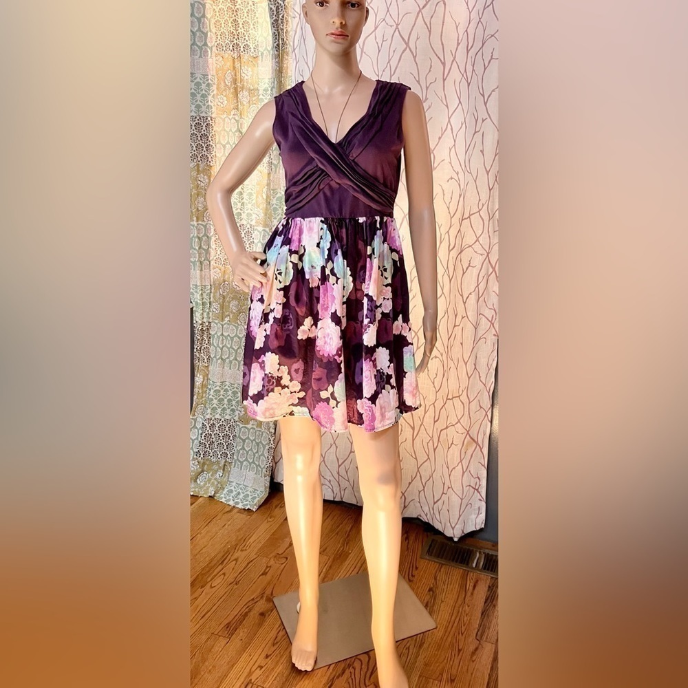 Anthropologie floral Whimsical Feminine Babydoll dress size M garden party